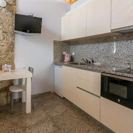 Aldeamento Casas Do Alto Do Vez Apartment Balouta Exterior photo
