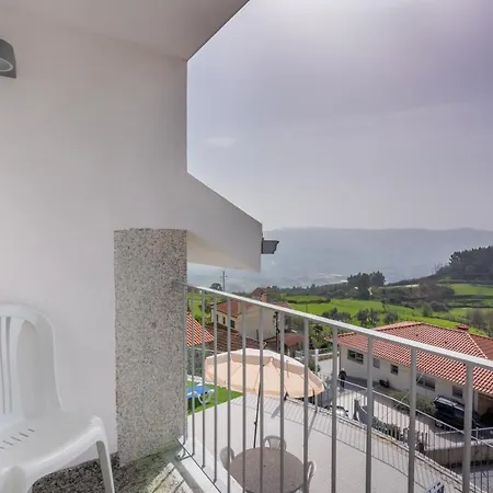 Aldeamento Casas Do Alto Do Vez Apartment Balouta Exterior photo